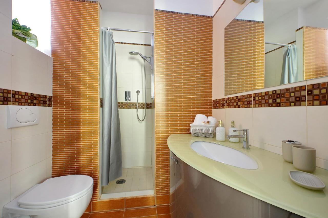 Luxury Apartment Vaticano-S'Peter Basilica - Netflix Wifi - Aircond Rom Exterior foto