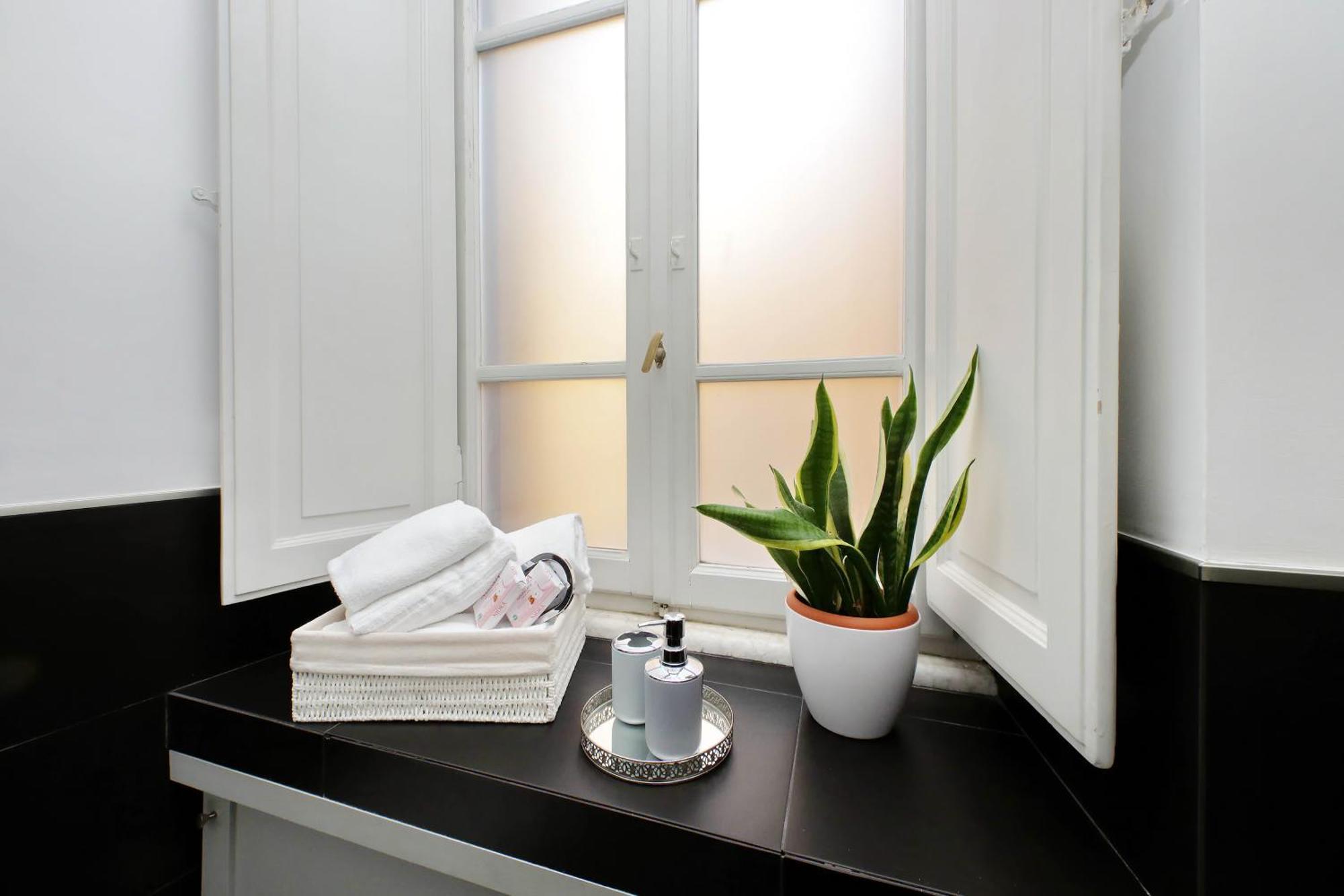 Luxury Apartment Vaticano-S'Peter Basilica - Netflix Wifi - Aircond Rom Exterior foto